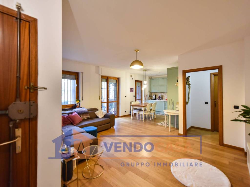 Appartamento a Moncalieri in Strada del Pesco - Foto 4