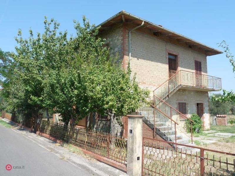 Casa indipendente a Castiglione del lago - Foto 2
