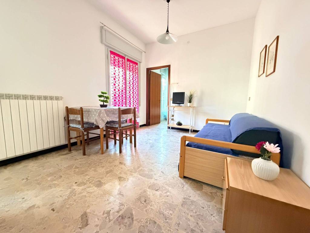 Appartamento a Diano marina in Via Cristoforo Colombo, 31 - Foto 3