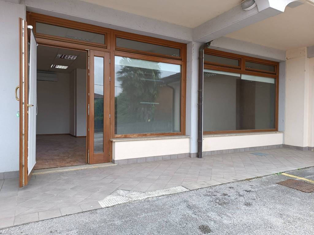 Immobile a San giovanni al natisone in Via Dolegnano di Sopra, 58 - Foto 2