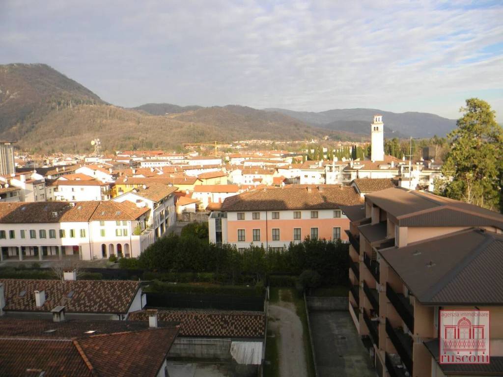 Appartamento a Maniago in Via Dante Alighieri S.N.C. - Foto 4