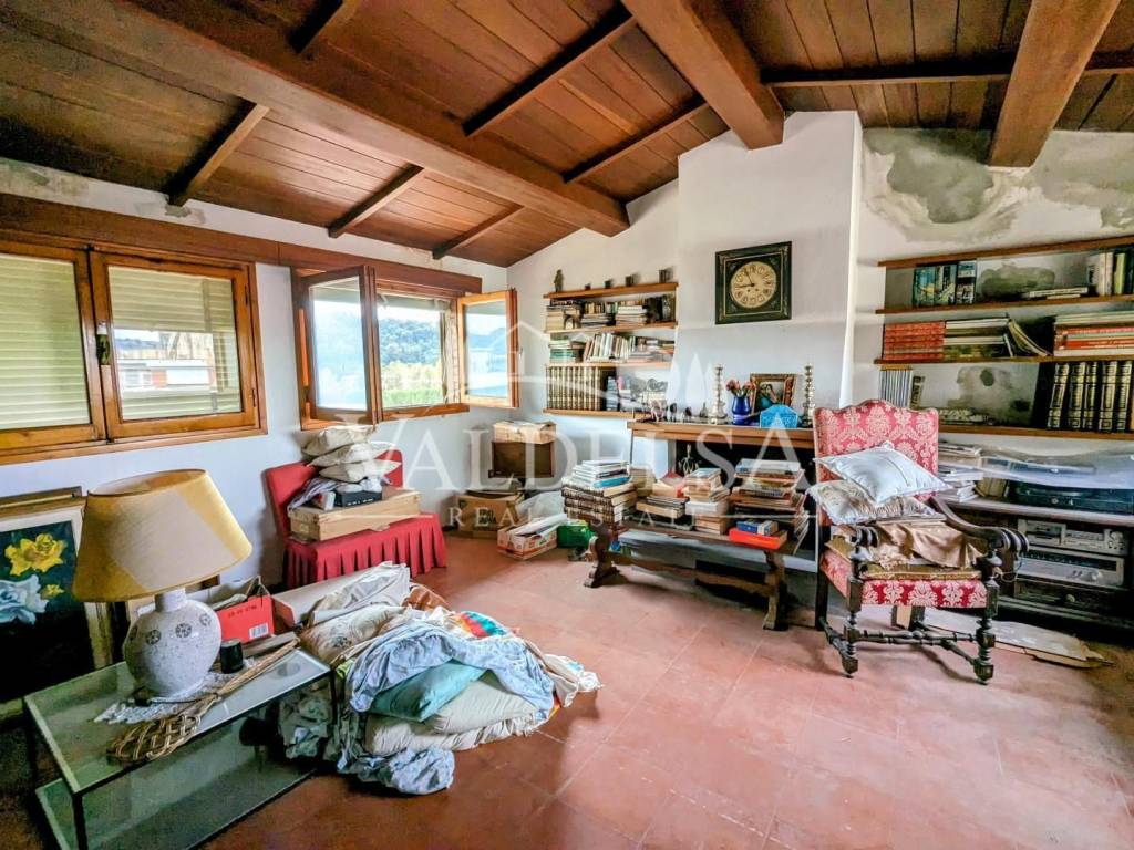 Casa indipendente a Poggibonsi in Viale Giuseppe Garibaldi - Foto 5