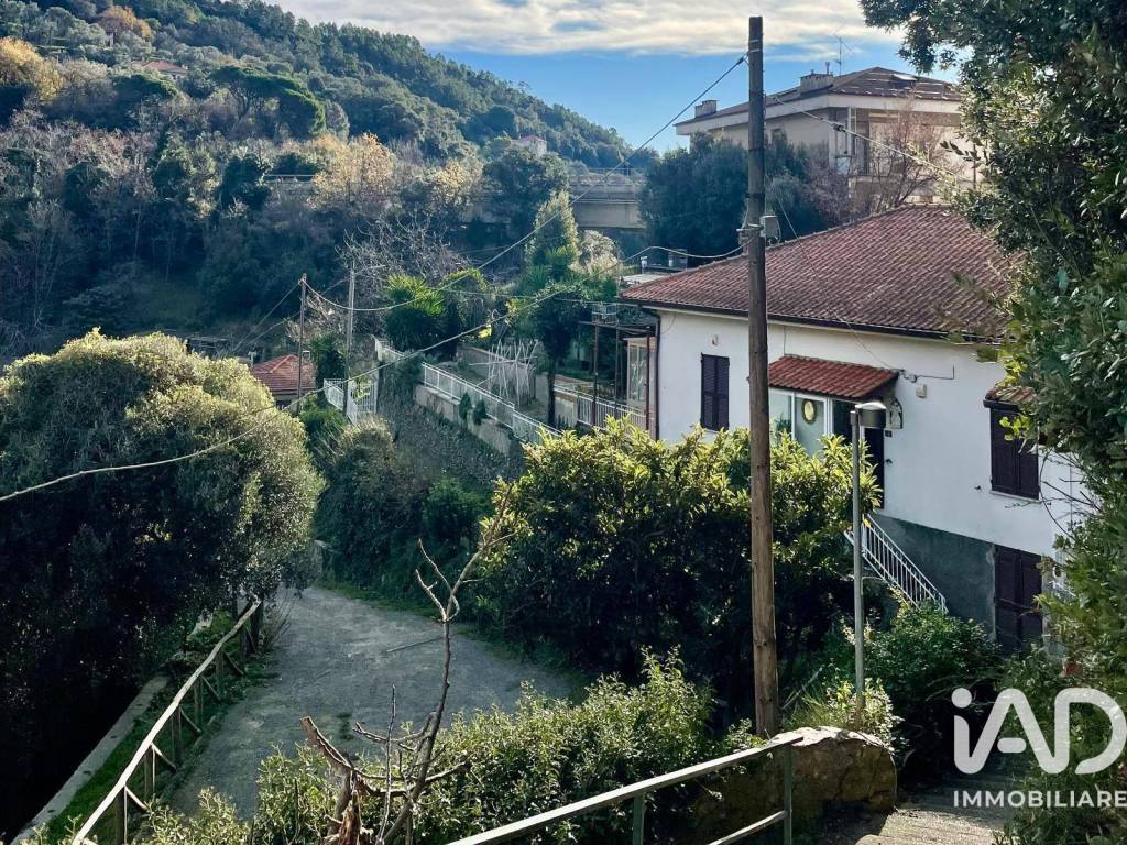 Villa a Varazze in Via San Donato, 10 - Foto 2