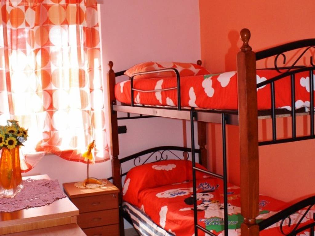 Appartamento a Sellia marina in Via Don Antonio, 35 - Foto 4