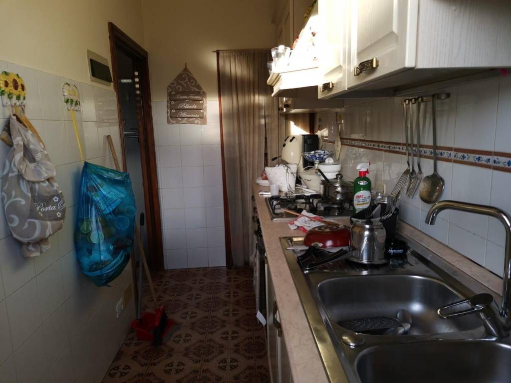 Appartamento a Poggibonsi in Via Pisana - Foto 4