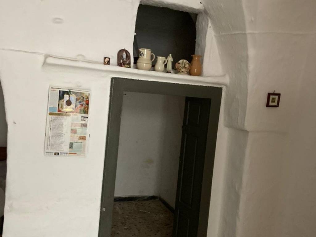 Casa indipendente a Ceglie messapica in Via Vico II Colucci - Foto 2