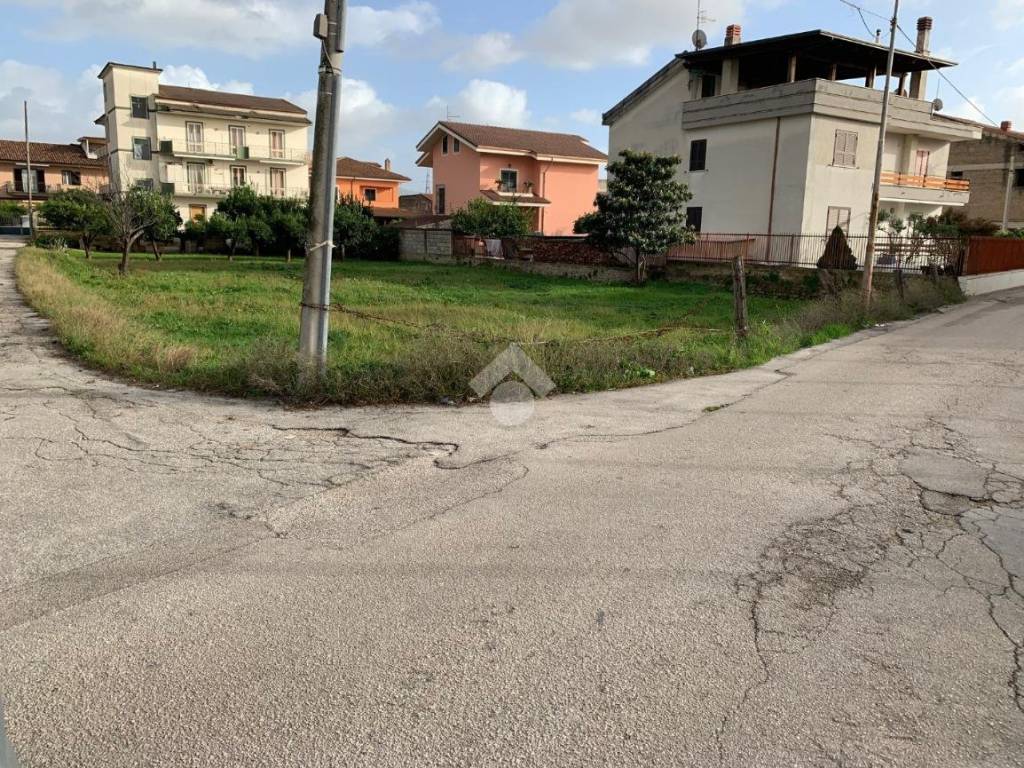 Terreno a Maddaloni in Via Baldina - Foto 3