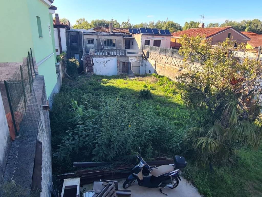 Palazzo / stabile a Muggia in Via Flavia di Aquilinia, 77 - Foto 5