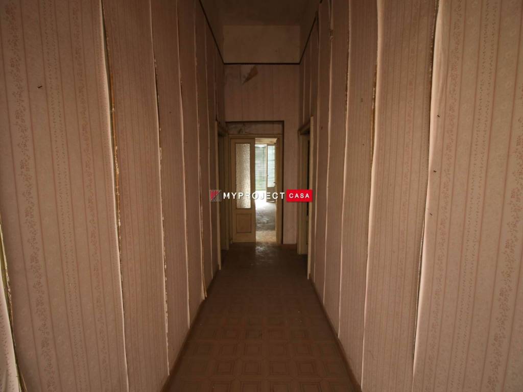 Casa indipendente a Crispiano in Via Salita Lucarelli - Foto 4