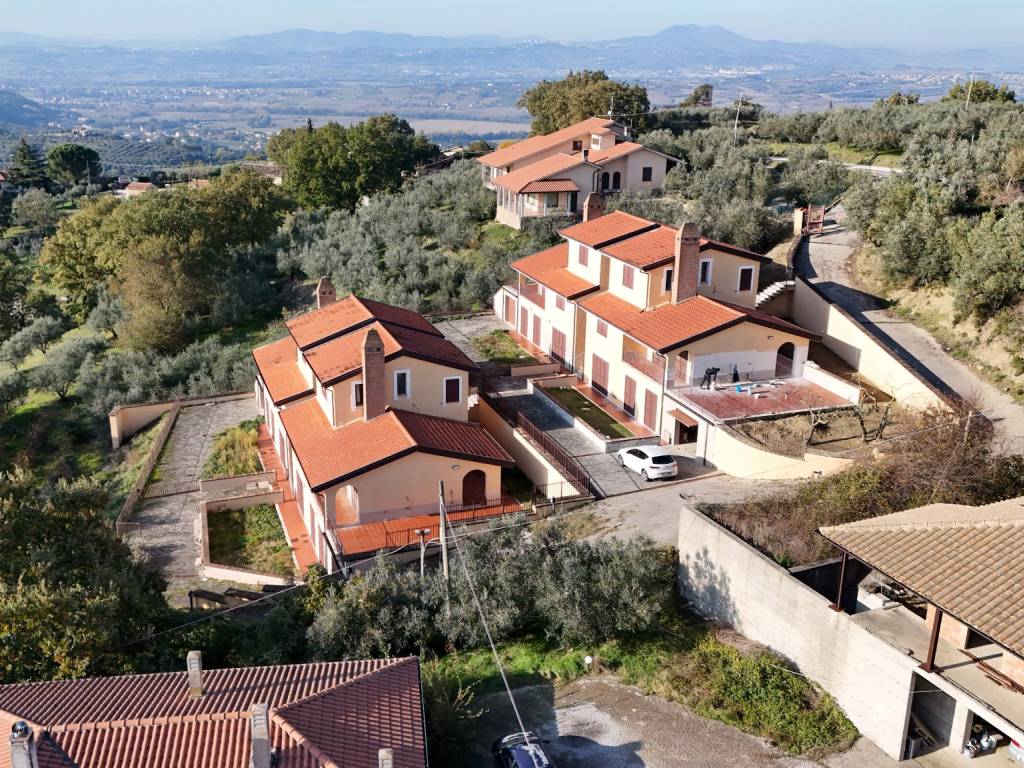 Villa a Bettona in Via Cinque Cerri, 30 - Foto 3