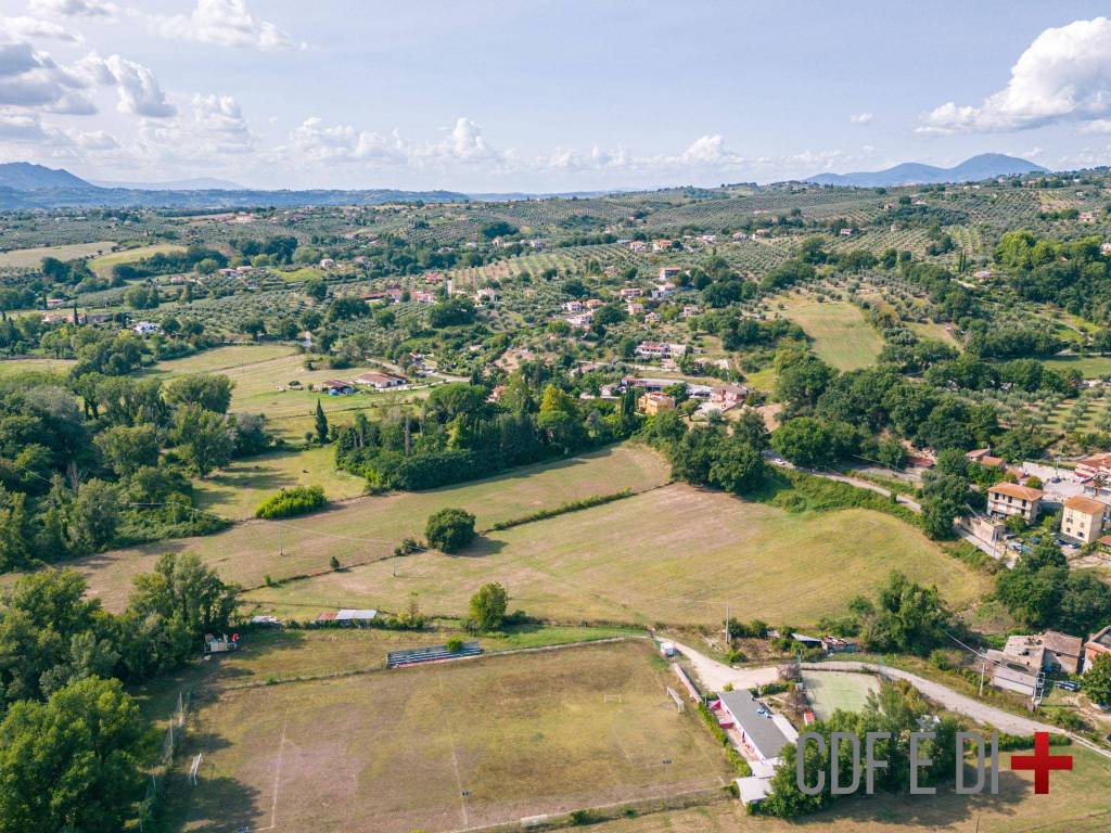 Terreno a Fara in sabina in Via Piane di San Giovanni - Foto 2