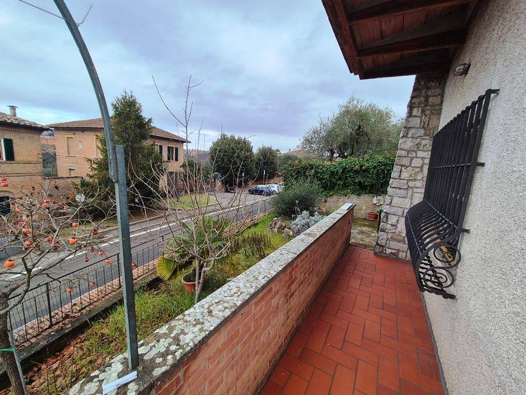 Casa indipendente a Siena in Via E. San Piccolomini, - Foto 2