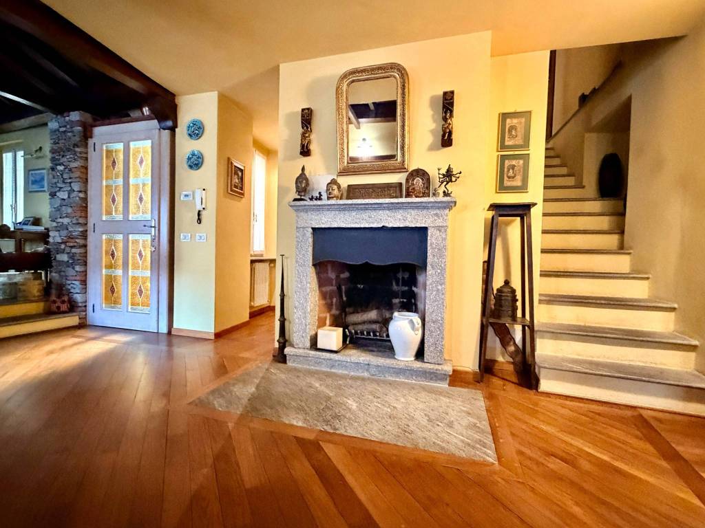 Casa indipendente a Belgirate in Via G. A. Conelli - Foto 5