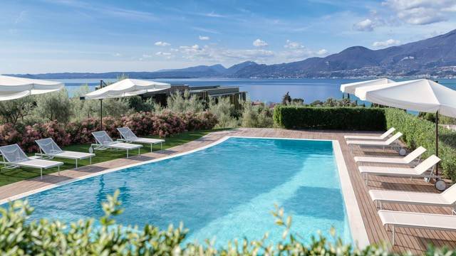 Villa a Torri del benaco in Via Gioacchino Rossini - Foto 2