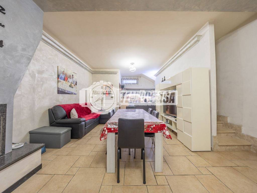 Villetta a schiera a Fiumicino in Via SILIQUA - Foto 2