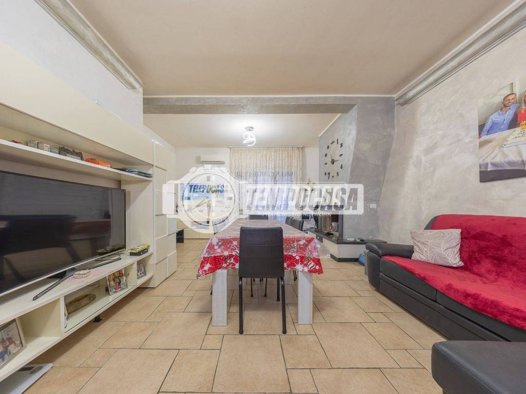 Villetta a schiera a Fiumicino in Via SILIQUA - Foto 5