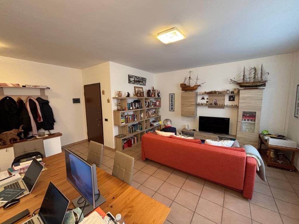 Appartamento a Arcisate in Via degli Isarci - Foto 3