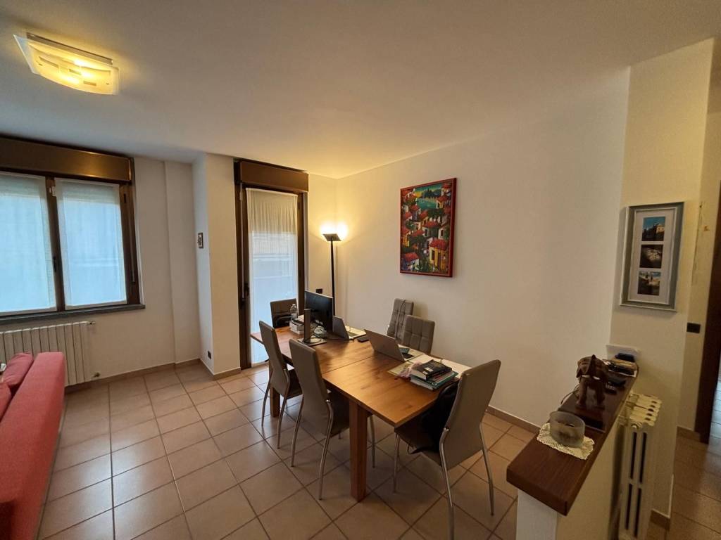 Appartamento a Arcisate in Via degli Isarci - Foto 4