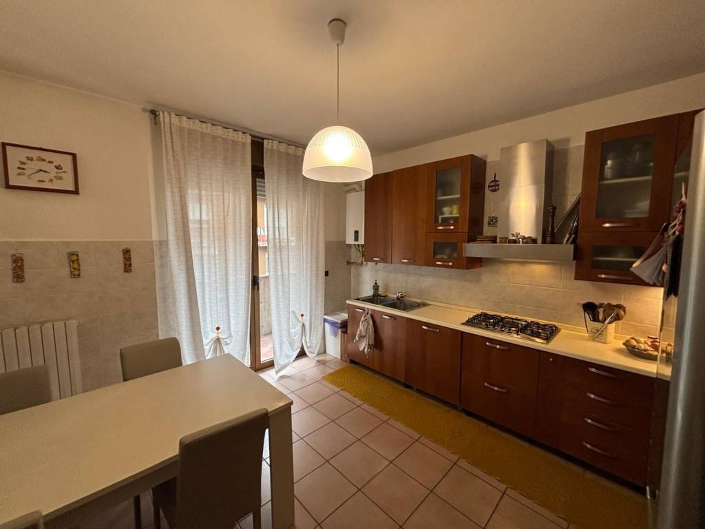 Appartamento a Arcisate in Via degli Isarci - Foto 5