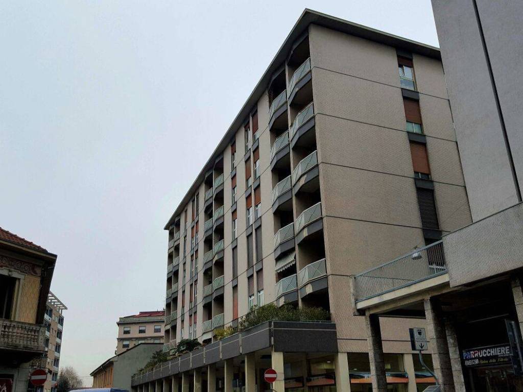 Appartamento a Lissone in Via Antonio Origo, 24 - Foto 2