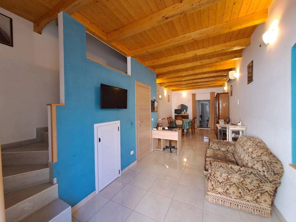 Casa indipendente a Barcellona pozzo di gotto in VIA CASE NUOVE, 69 - Foto 2