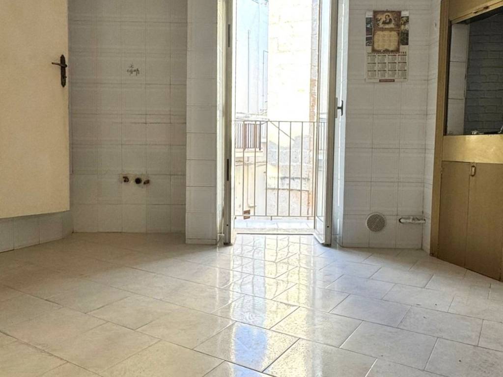 Casa indipendente a Polignano a mare in Via Gelsomino - Foto 5