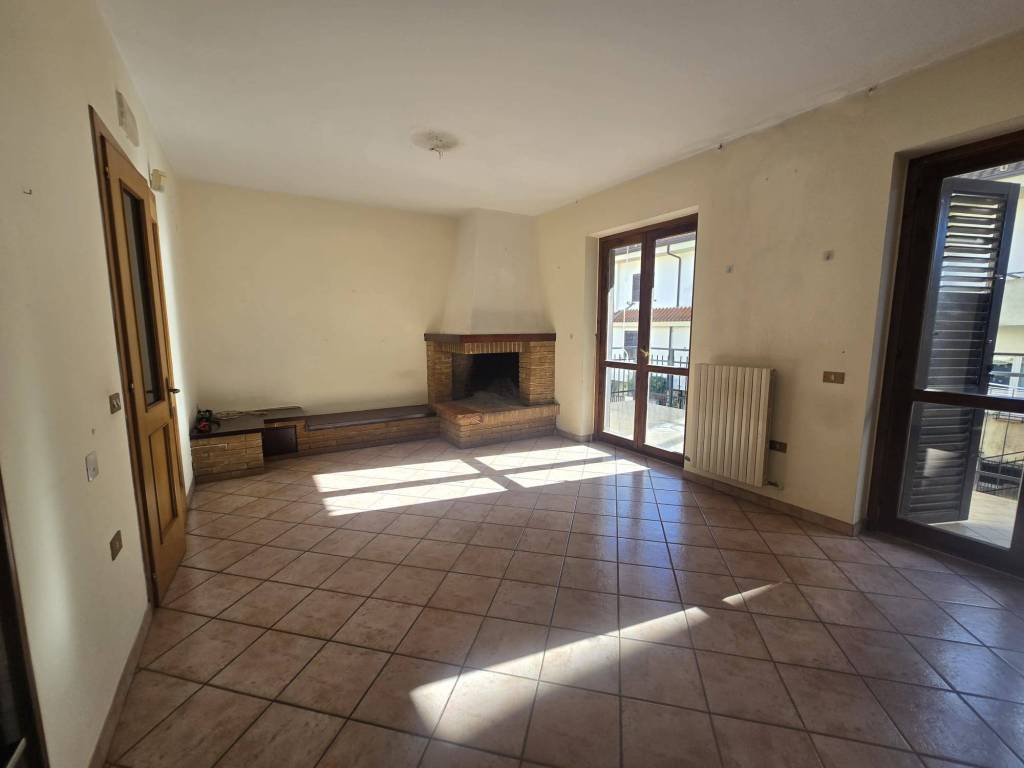 Villetta a schiera a Vibo valentia in Via Giuseppe Mercalli - Foto 3