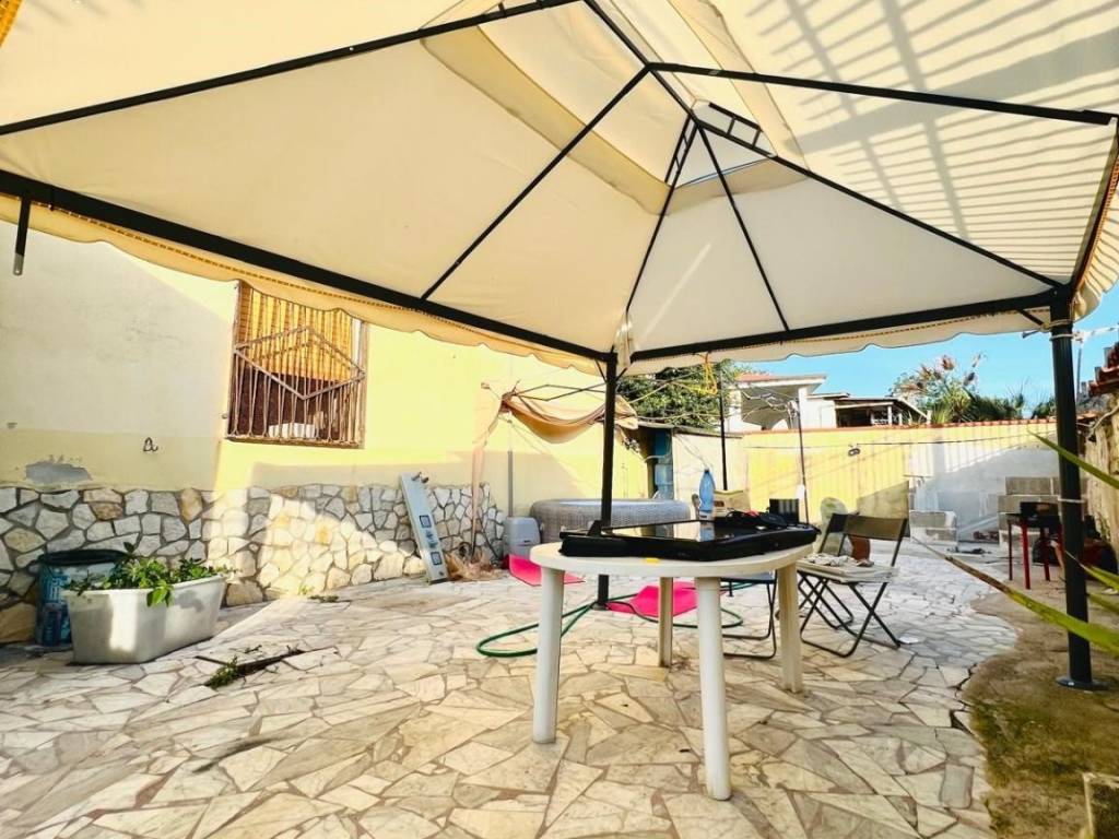 Appartamento a Castel volturno in Via Gaetano Donizetti - Foto 5