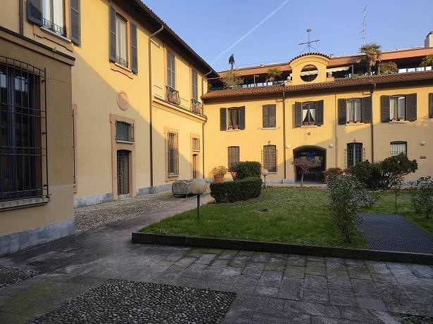 Appartamento a Cernusco sul naviglio in Via Camillo Benso di Cavour, 33 - Foto 2