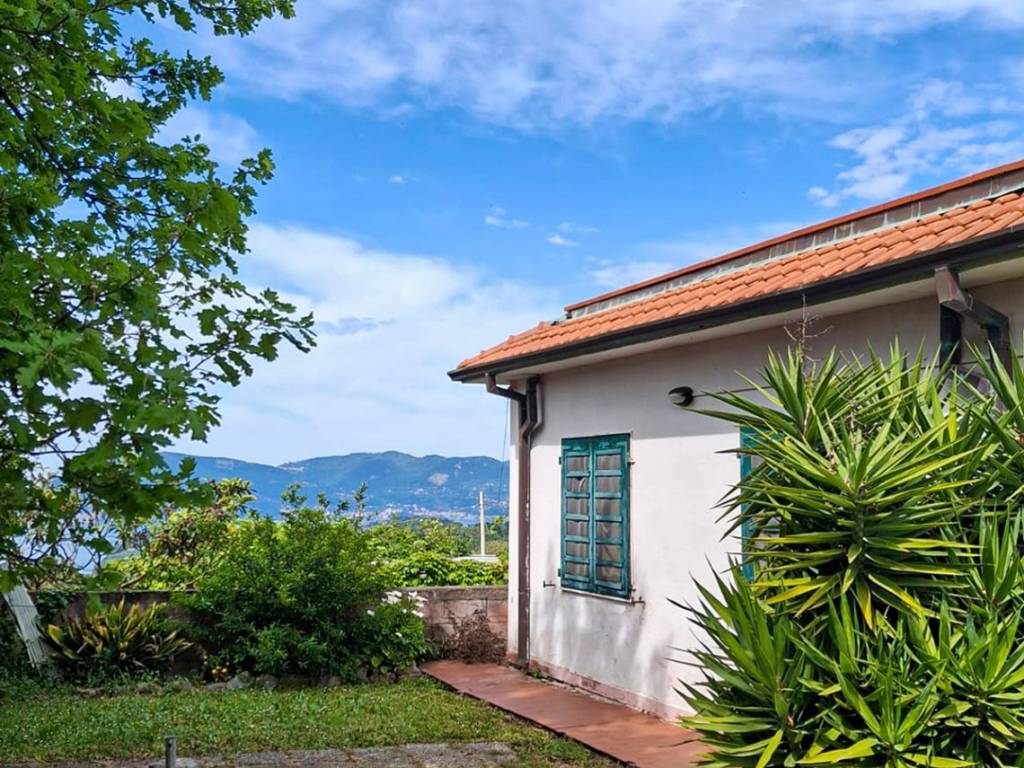 Villa a Lerici in Località Monti San Lorenzo - Foto 4