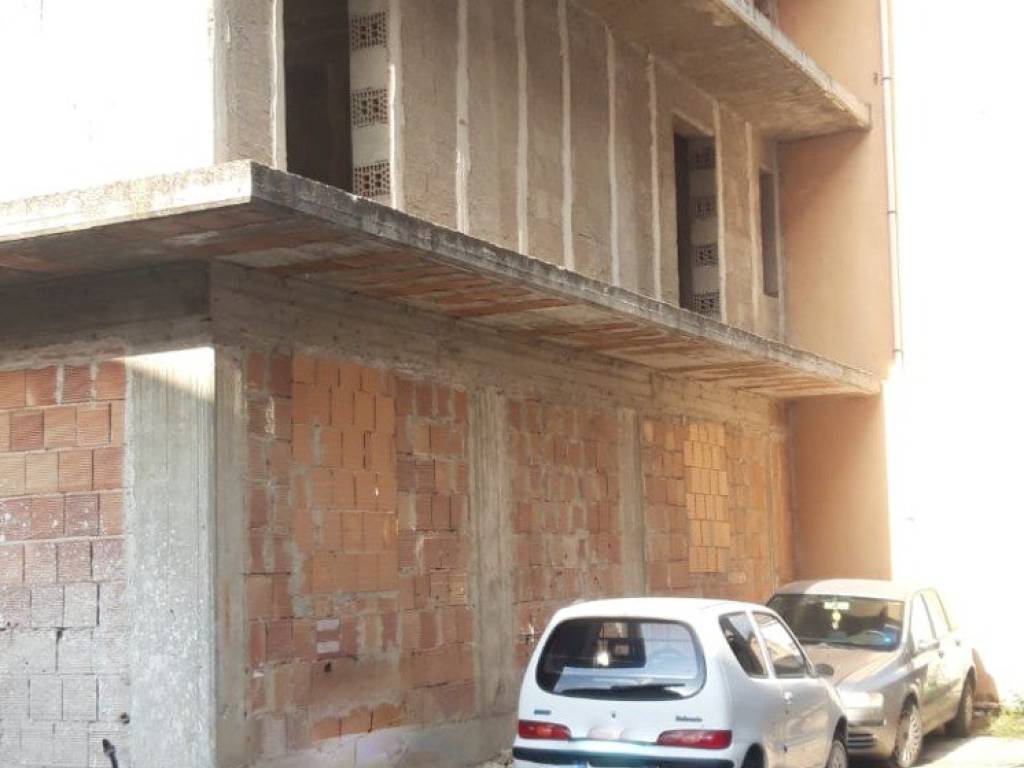 Casa indipendente a Moiano in Via del Commercio - Foto 3