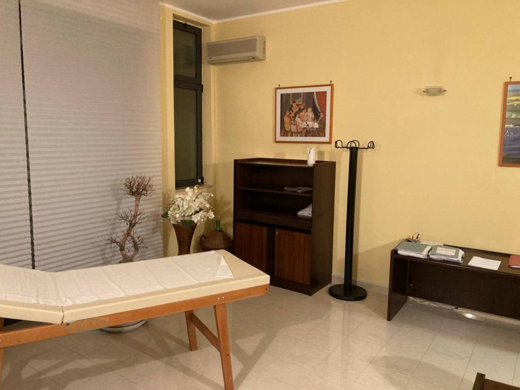 Immobile a Ceglie messapica in Via Valente - Via Vittime del Caporalato - Foto 3