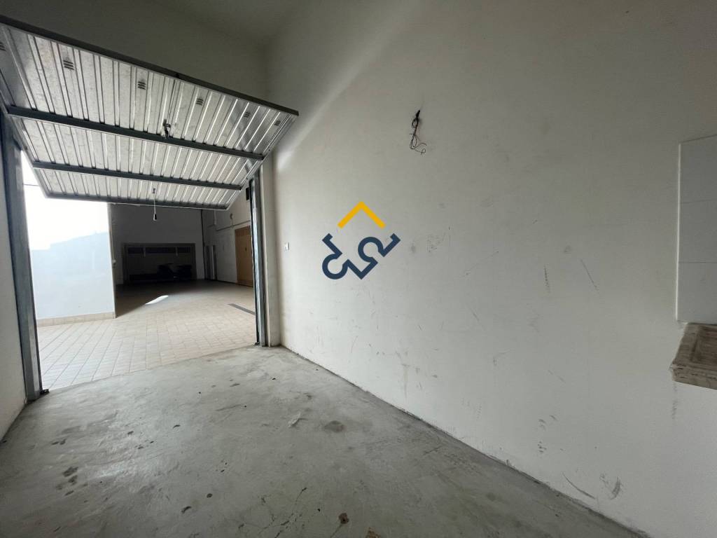 Box / garage a San benedetto del tronto in VIA CARDUCCI, 35 - Foto 5