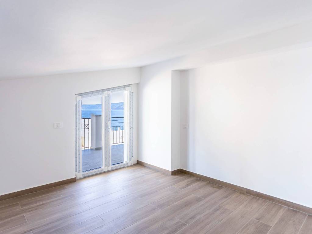 Appartamento a Messina in Via Consolare Pompea, 1213 - Foto 2