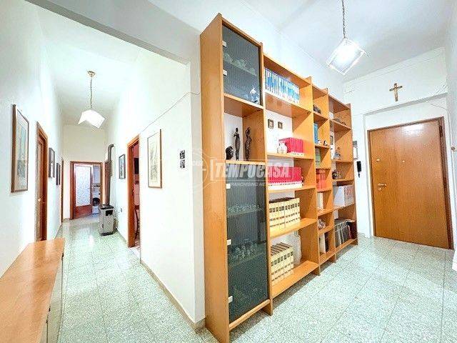 Appartamento a Foggia in Via Renato Benvenuto - Foto 2