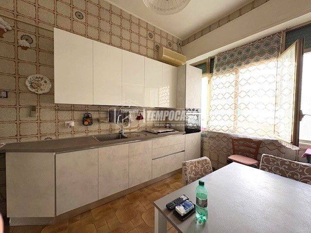 Appartamento a Foggia in Via Renato Benvenuto - Foto 4