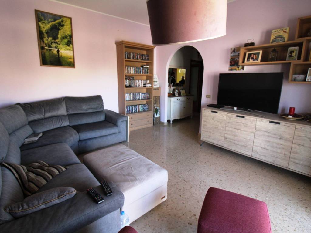 Appartamento a Jesi in Via Piandelmedico, 116 - Foto 2