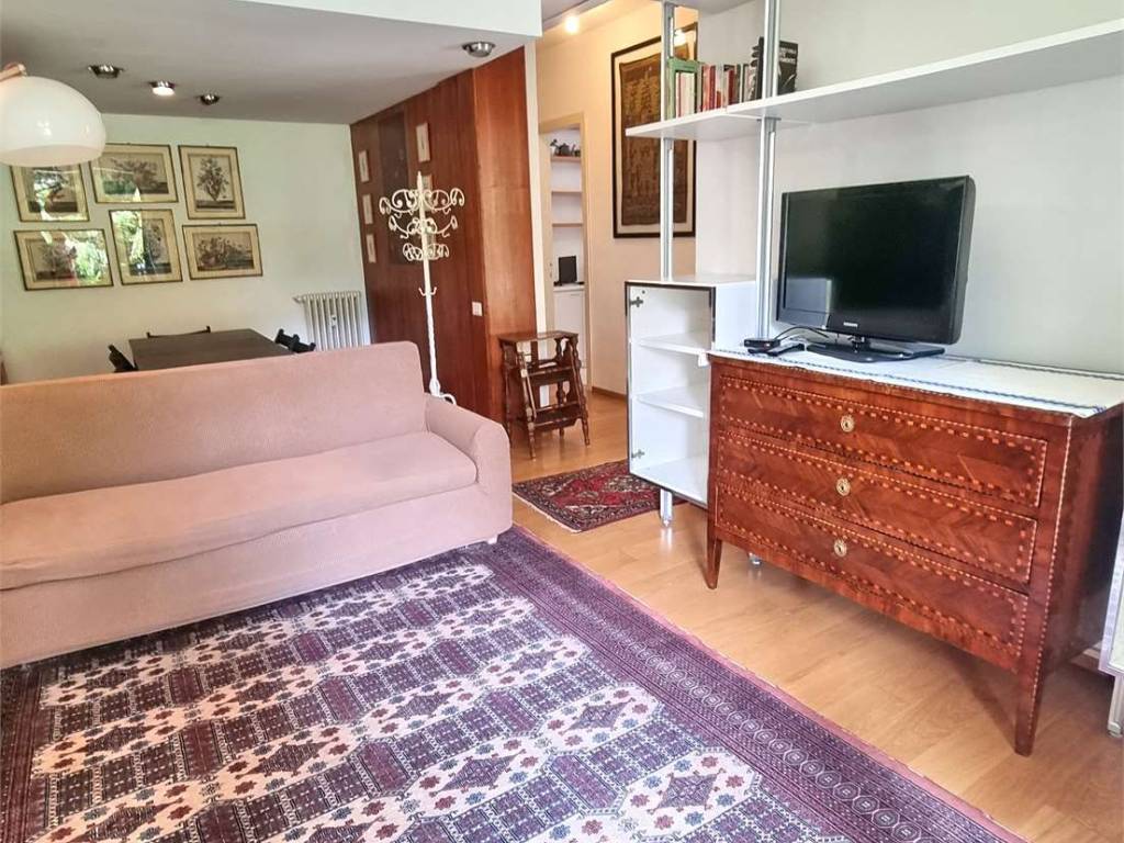 Appartamento a Cernobbio in Via Camillo Benso Conte di Cavour - Foto 5