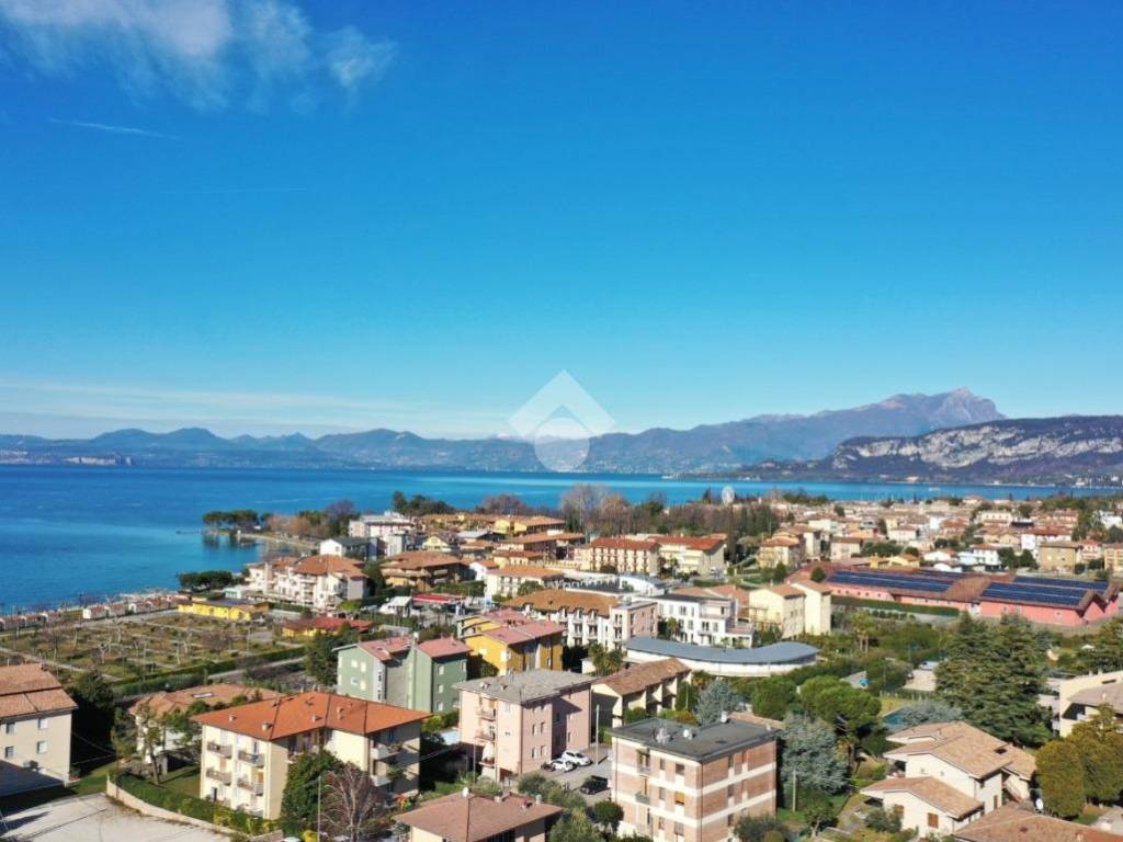 Appartamento a Bardolino in Via Galvani - Foto 2