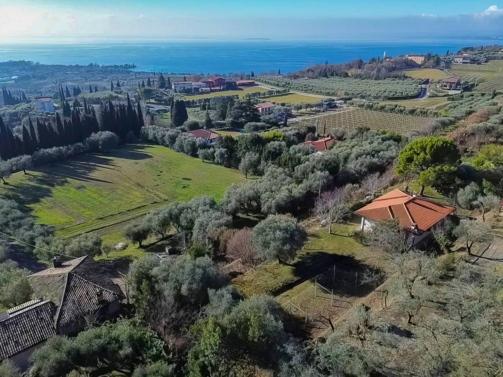 Villa a Bardolino in Strada dei Monvei - Foto 2