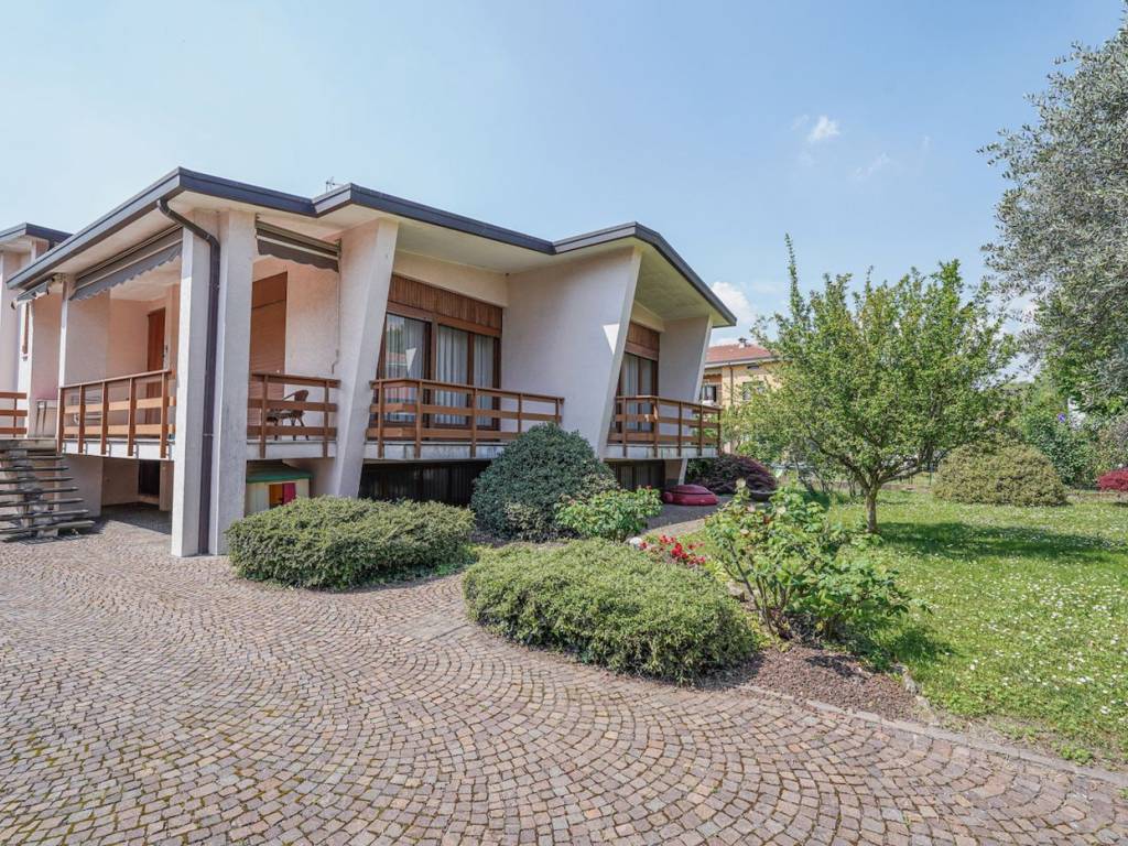 Villa a Calusco d'adda in Viale dei Pioppi, 163 - Foto 5