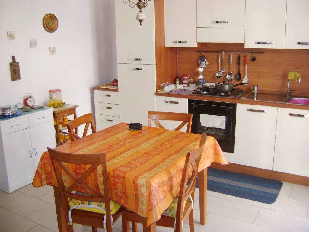 Appartamento a Monza in Via Girolamo Ghilini, 7 - Foto 3