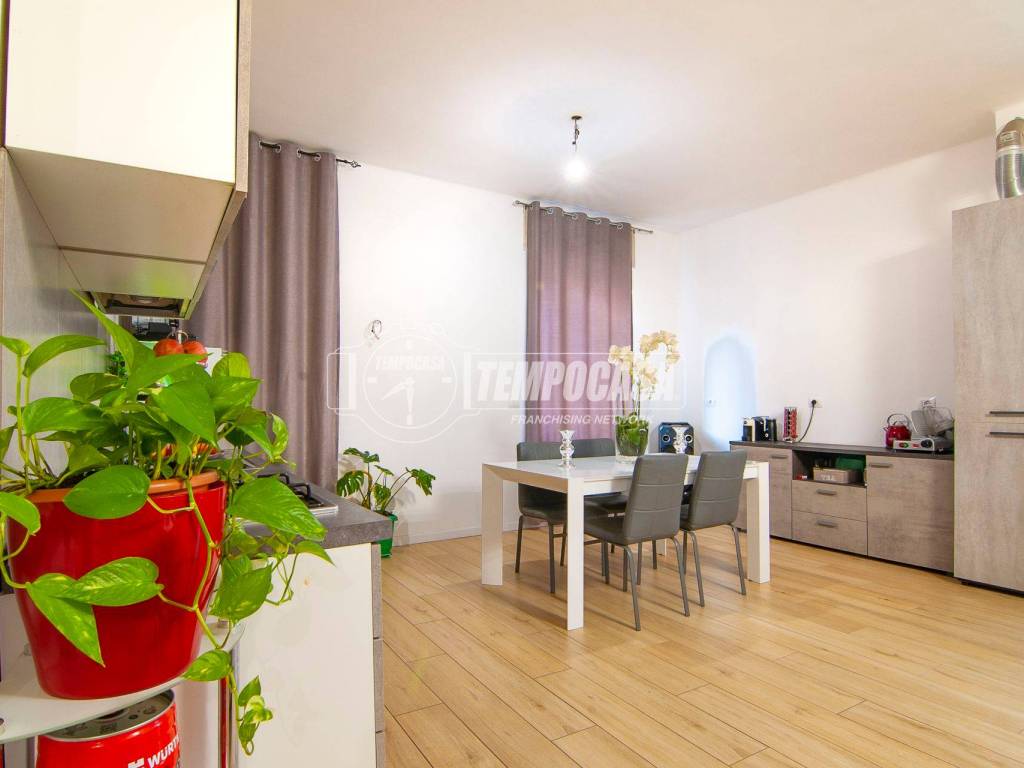 Appartamento a Verona in Via Colonnello Giovanni Fincato 68 - Foto 2