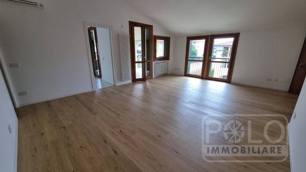 Appartamento a Verona in VIA CERNISONE 2 - Foto 2