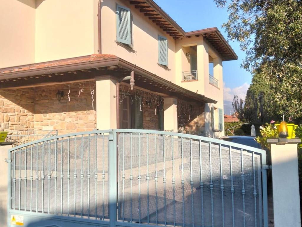 Villa a Camaiore in Via Italica - Foto 5