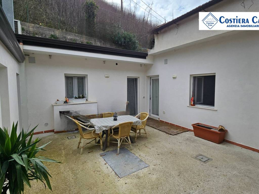 Appartamento a Tramonti in Via Eleonora d'Aragona - Foto 2