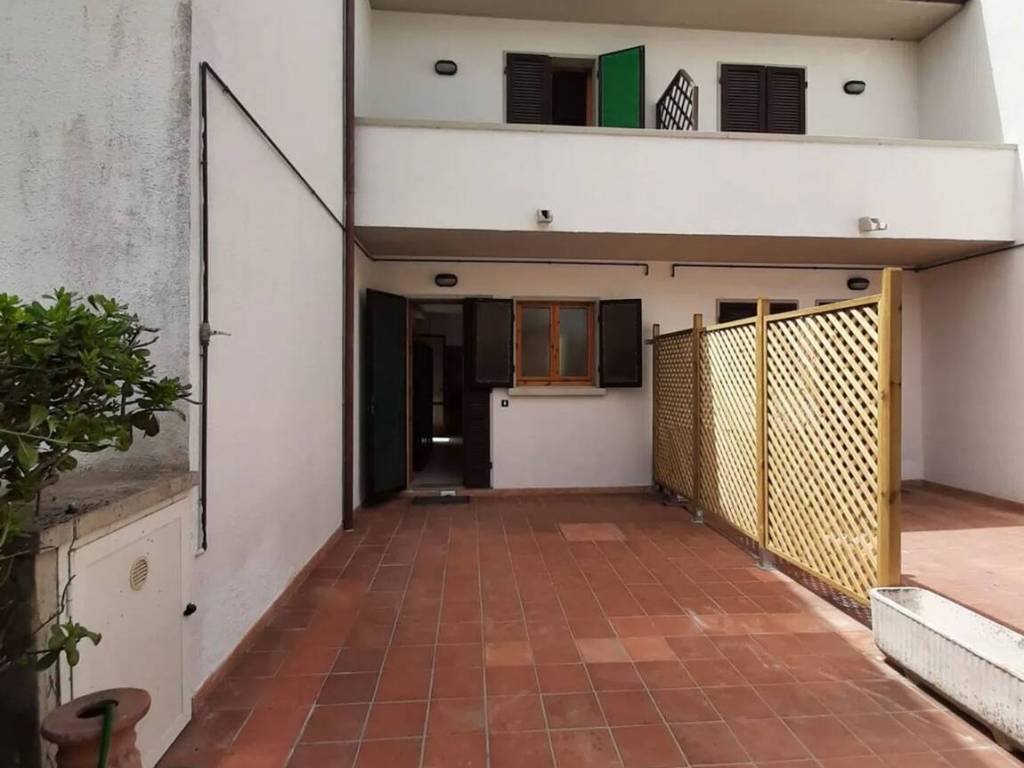 Villa a Rosignano marittimo in Via Piemonte, 45 - Foto 3