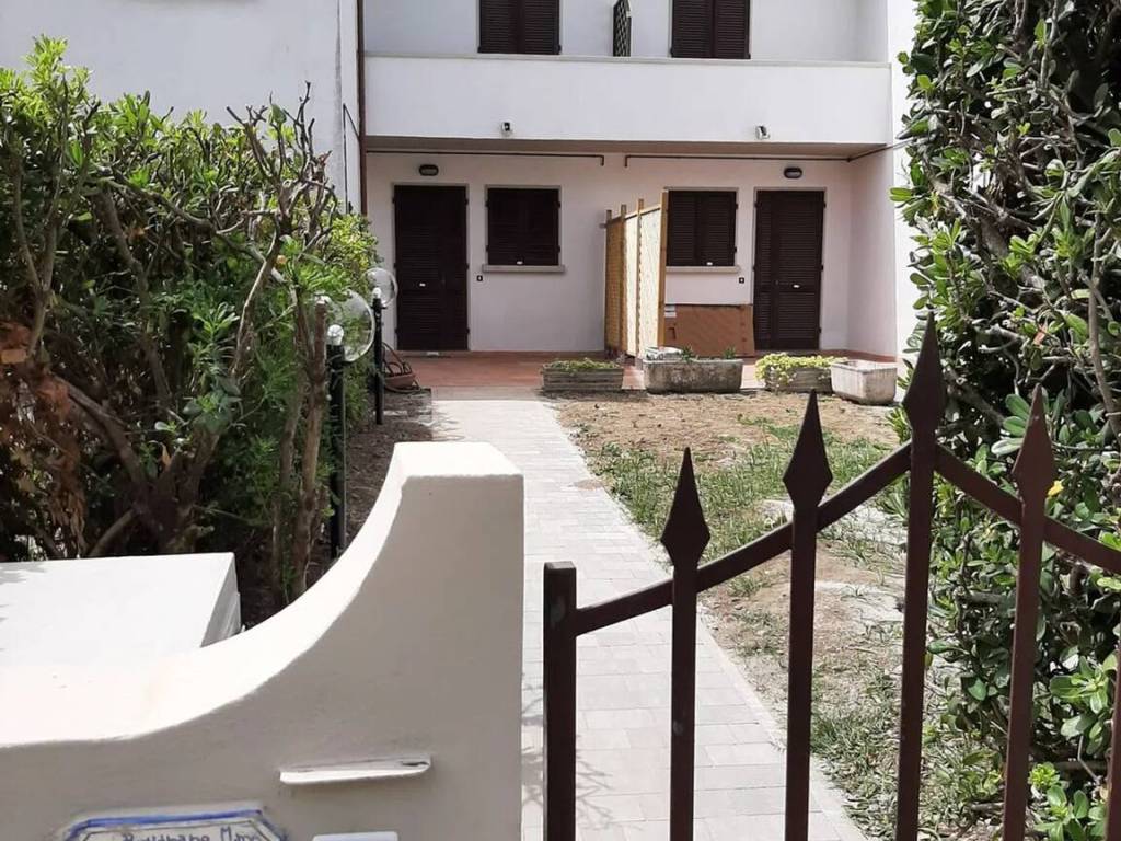 Villa a Rosignano marittimo in Via Piemonte, 45 - Foto 5