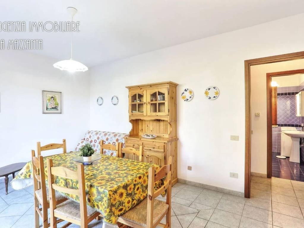 Appartamento a Rosignano marittimo in Via Monte Falterona, 2 ---------/D - Foto 4