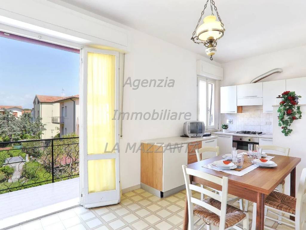 Appartamento a Rosignano marittimo in Via Marche, 6 - Foto 5